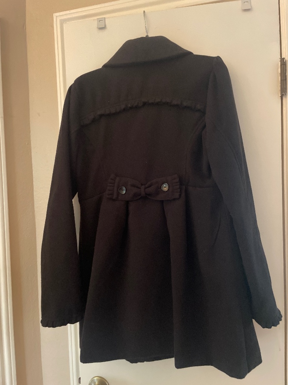 Winter coat - Picture 3 of 4